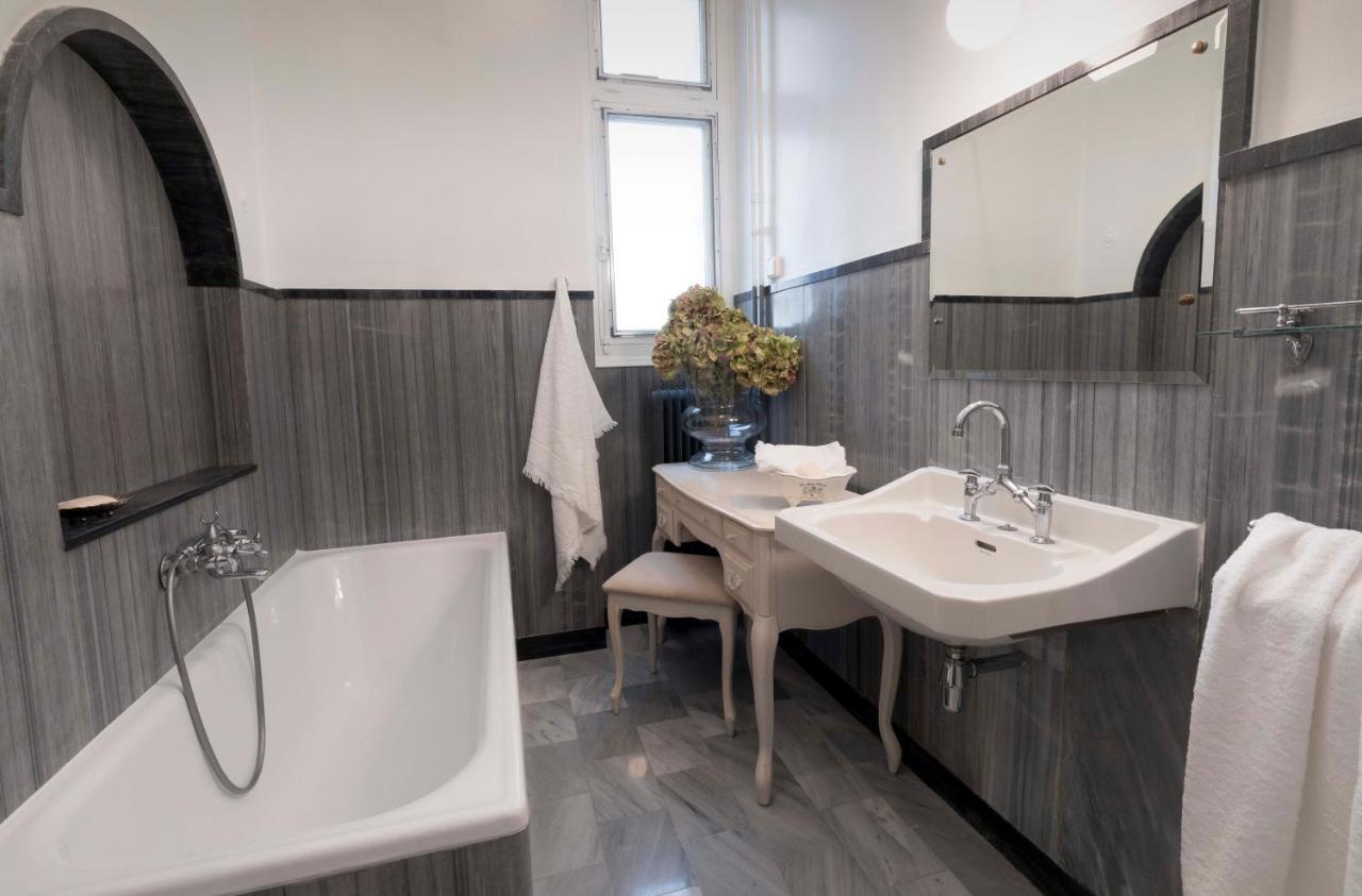 Kolonaki "Centrale" Luxury Apartment Athens Exterior photo